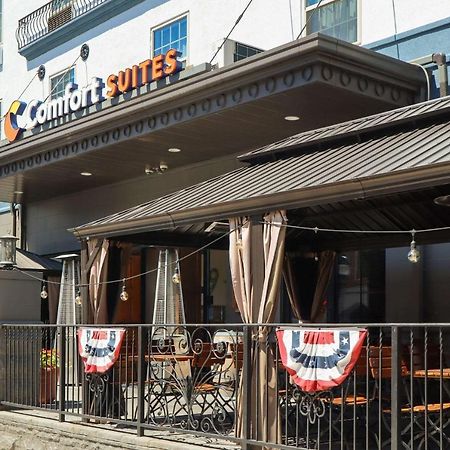 Comfort Suites Downtown Carlisle Buitenkant foto
