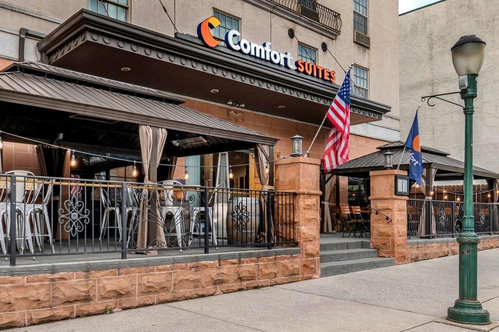 Comfort Suites Downtown Carlisle Buitenkant foto