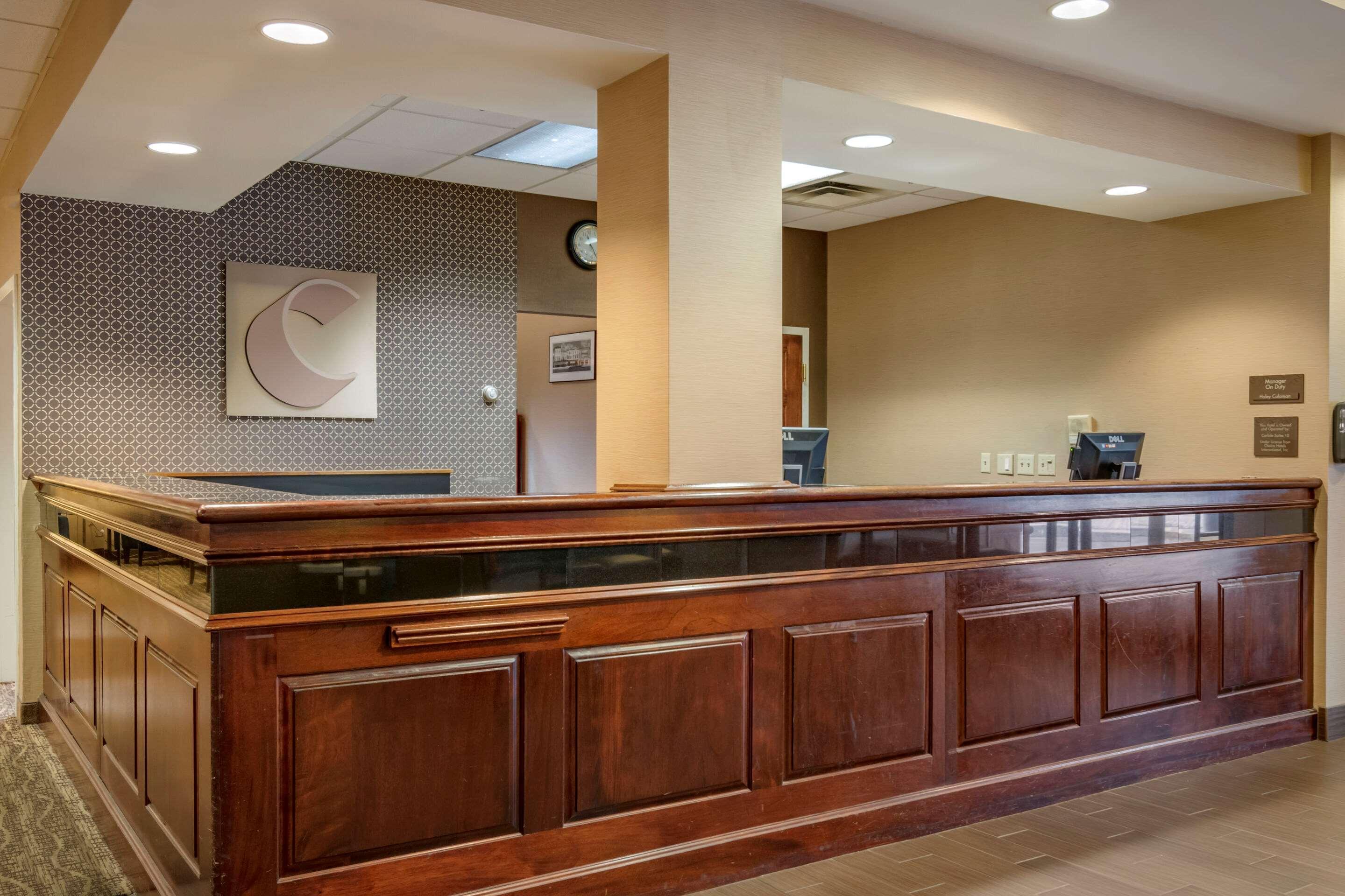Comfort Suites Downtown Carlisle Buitenkant foto
